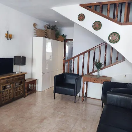 Сasa de vacaciones Nueva 81 Menyber Nerja