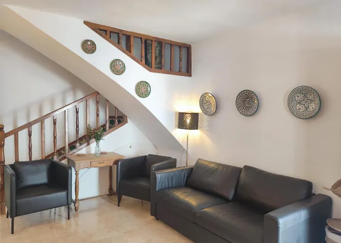 Nueva 81 Menyber * Nerja